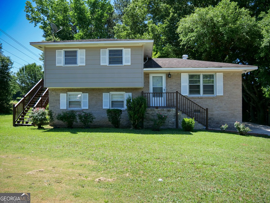 1747 Cainal Rd, Jonesboro, GA 30238 - photo 1