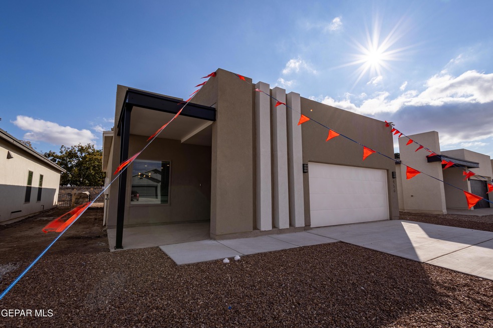 488 Deserts Dr, Socorro, TX 79927 - photo 1