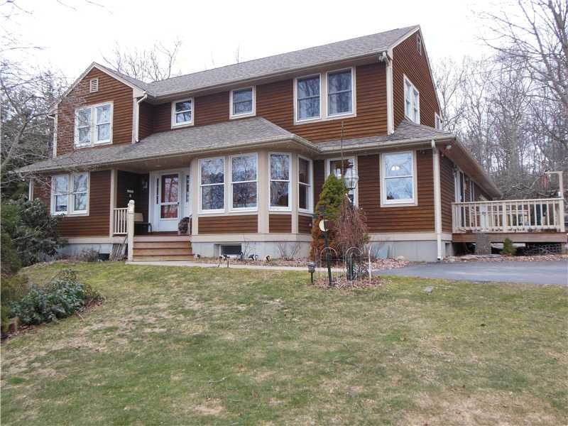 190 Kings Ridge Rd, Wakefield, RI 02879 - photo 1