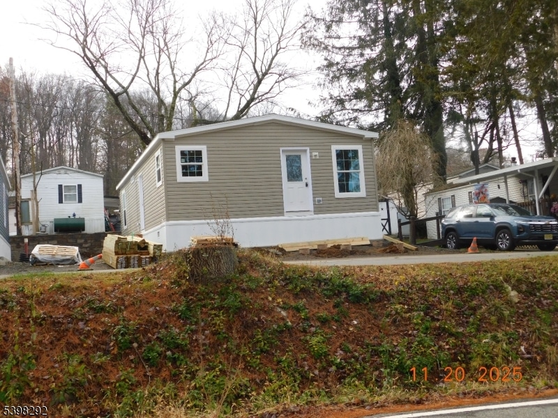 9 Front St, Oxford, NJ 07863 - photo 1