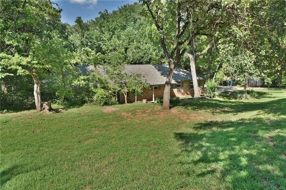 2405 Little Timber, Edmond, OK 73025 - photo 1