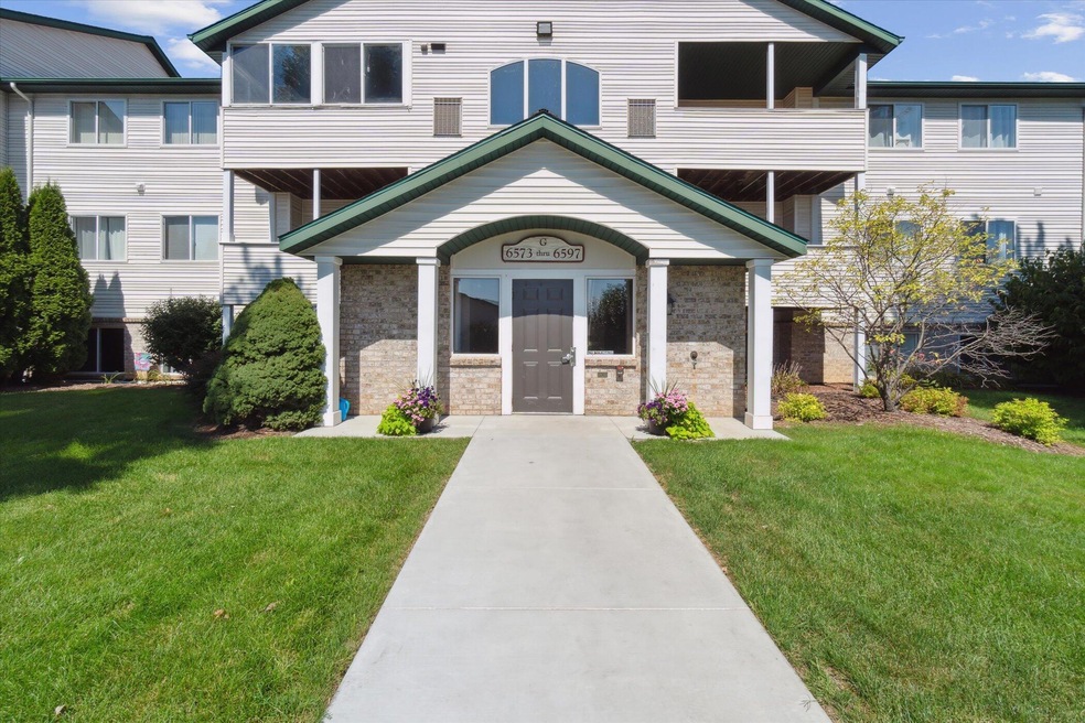 05-6593-Clover-Ct-Caledonia-MI-49316-Win
