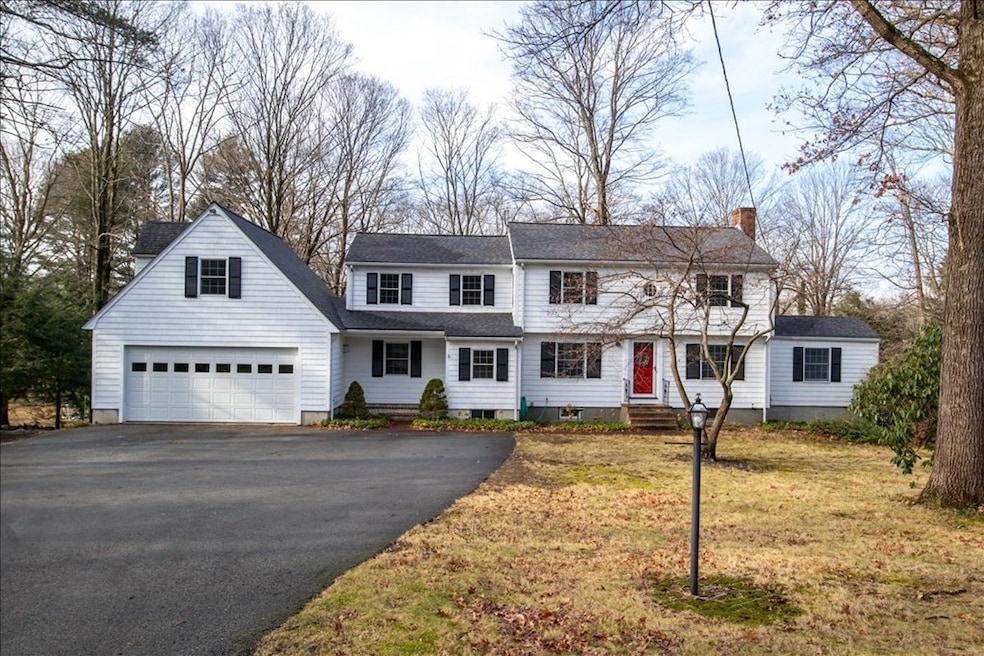 58 Glen St, Dover, MA 02030 - photo 1