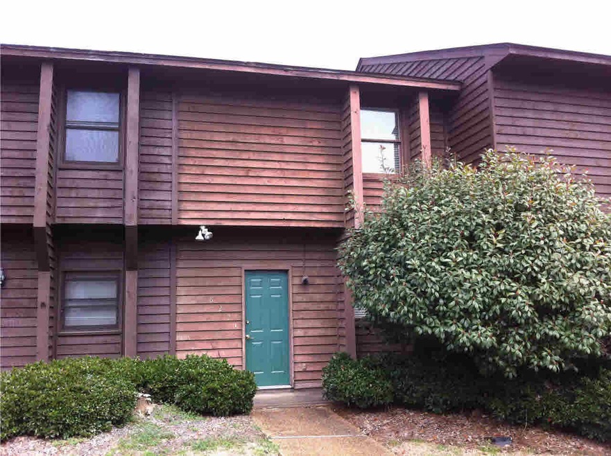 Front of the condo from the parking lot.