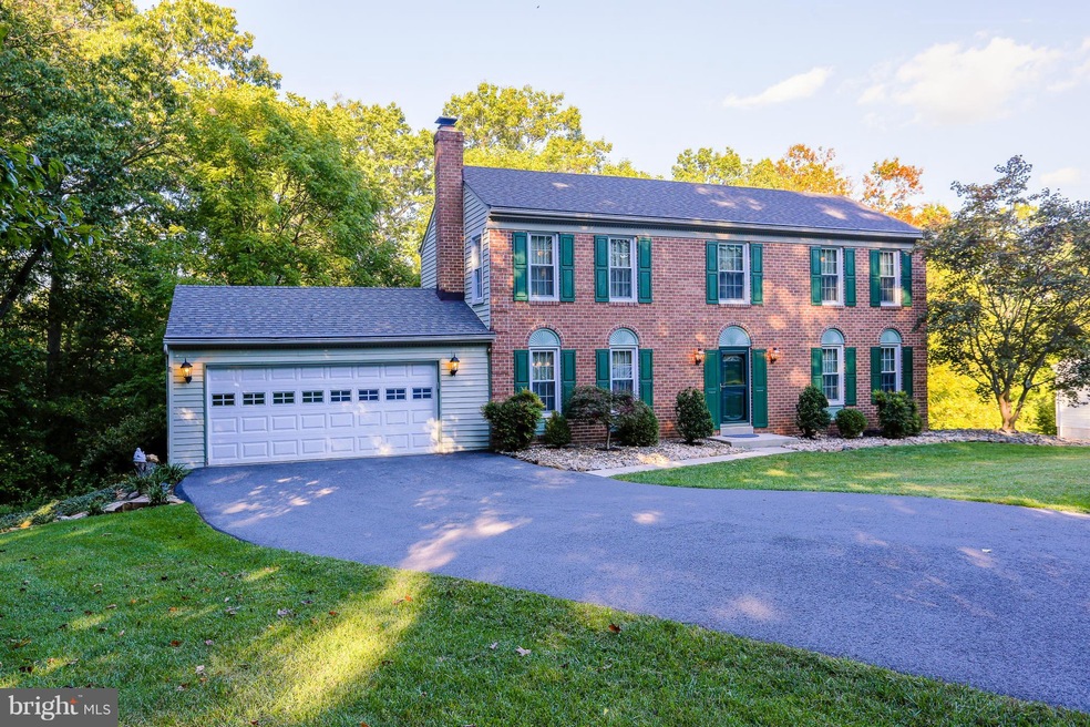 6140 Snowdens Run Rd, Sykesville, MD 21784 - photo 1