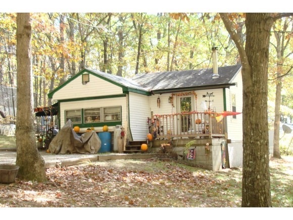 47 Catamount Hill Dr, Allenstown, NH 03275 - photo 1