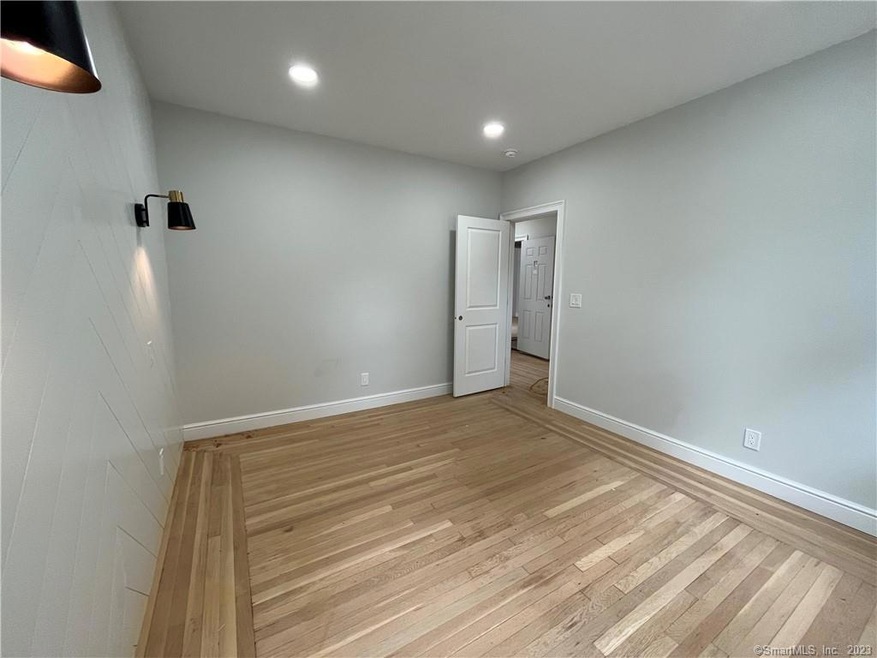 82 Howard Ave unit 84-2R, New Haven, CT 06519 - photo 1