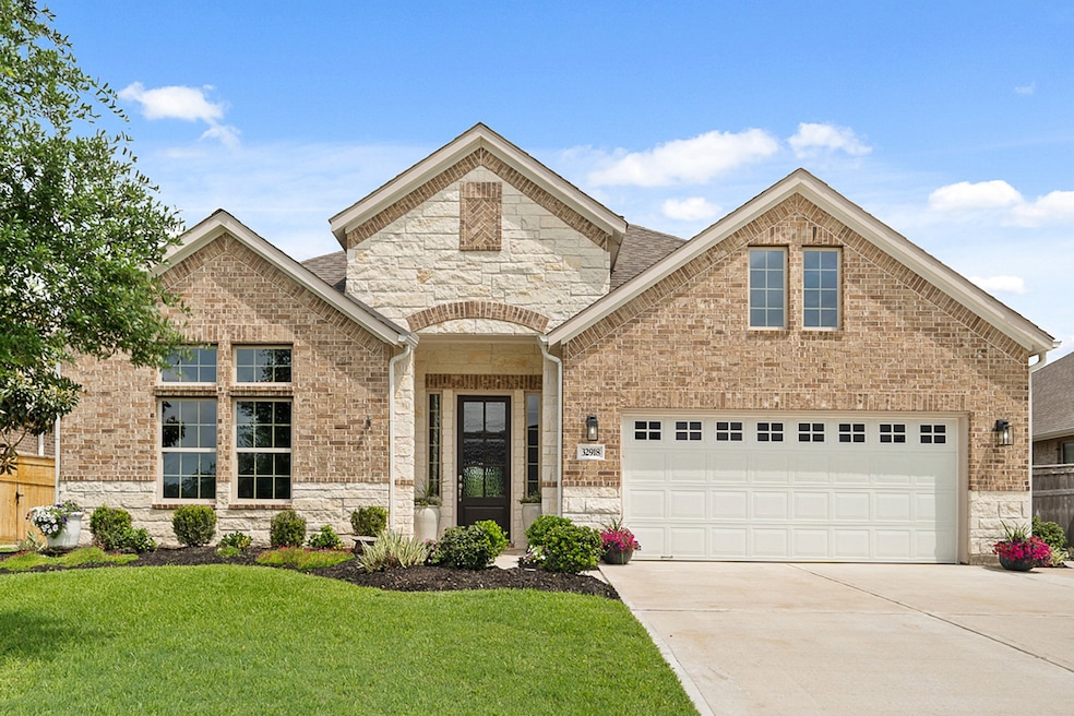 For Sale $599,000 • Co-Listing Agent