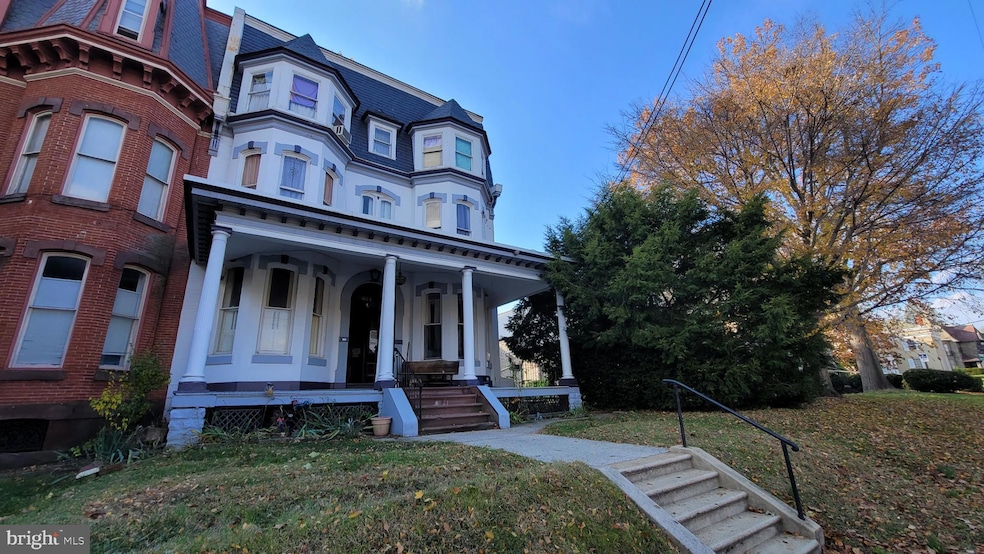 For Rent $1,125/month