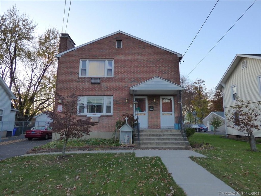 147 Newington Rd unit 2nd floor, West Hartford, CT 06110 - photo 1