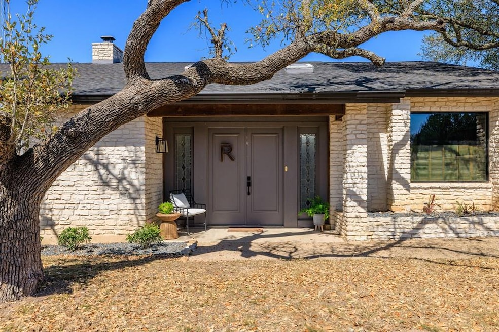 For Sale $869,000