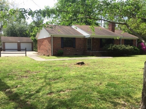 Welcome to 48 Cobbs Lane, West Point, VA.  This sp