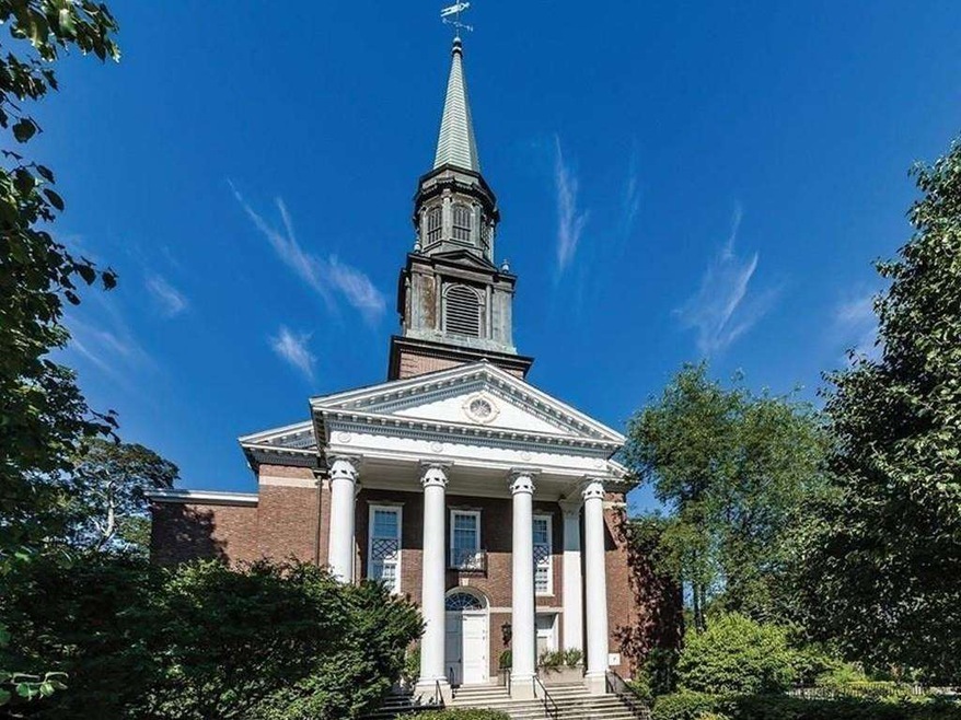 391 Walnut St unit 2, Newtonville, MA 02460 - photo 1