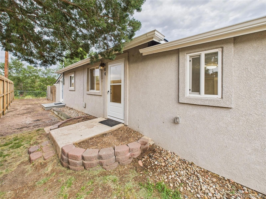 For Rent $1,599/month