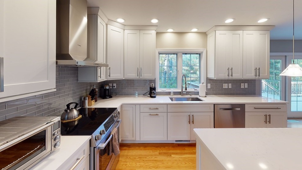 228 Valley St, Pembroke, MA 02359 - photo 1