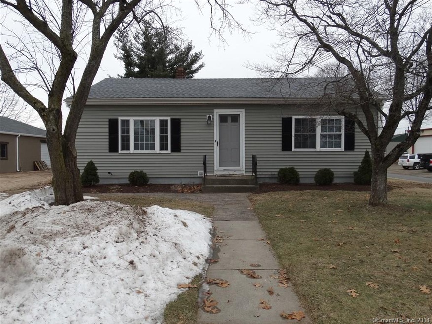 6 Christoni Ln, Wallingford, CT 06492 - photo 1