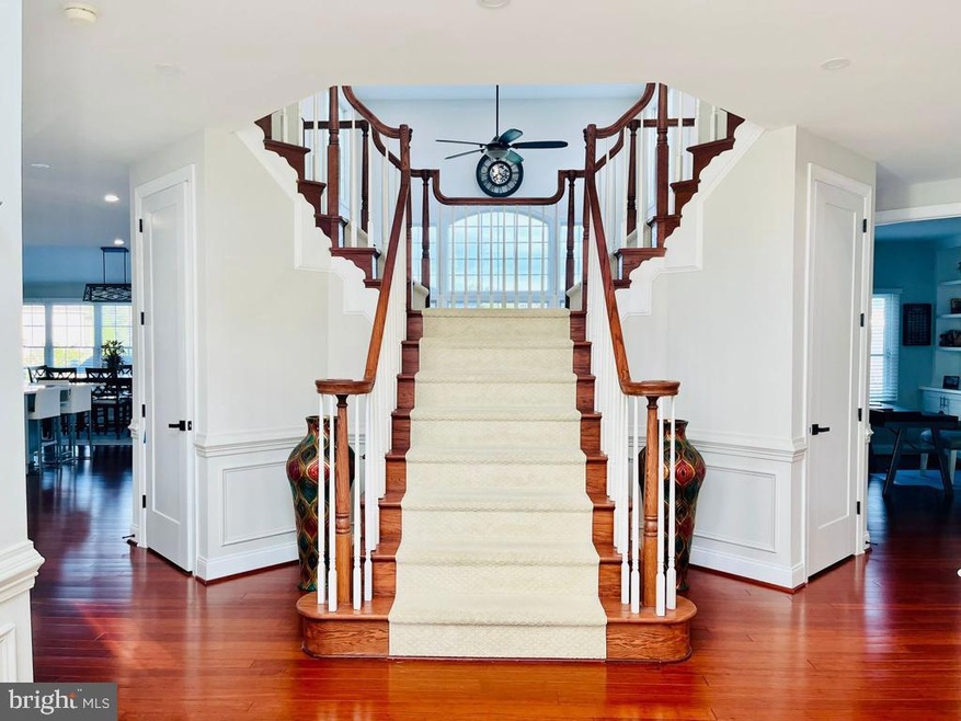 43153 Valiant Dr, Chantilly, VA 20152 - photo 1