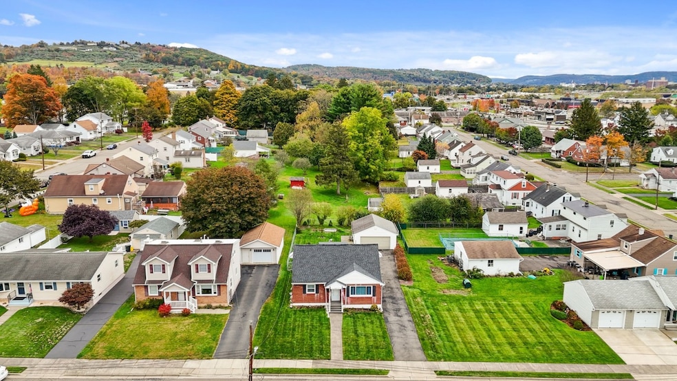 Sold $252,000 • Co-Listing Agent