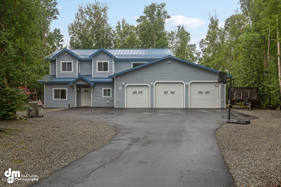 Exterior_DMD_6460-SMALL