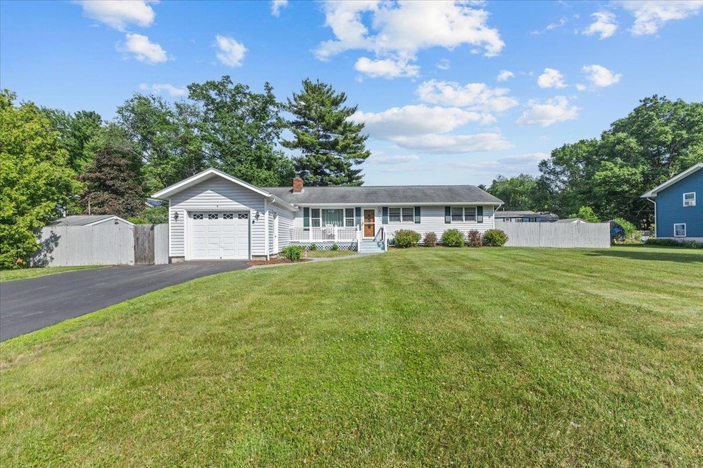 For Sale $489,900 • Co-Listing Agent