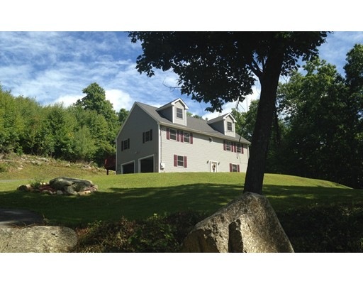 14 Ware St, Palmer, MA 01069 - photo 1