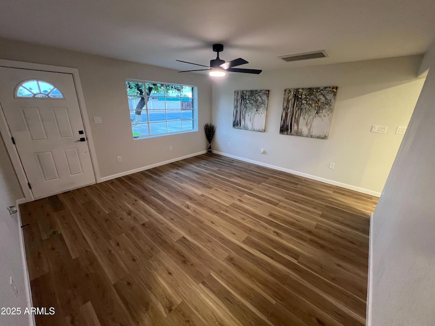 16625 N 17th Place, Phoenix, AZ 85022 - photo 1