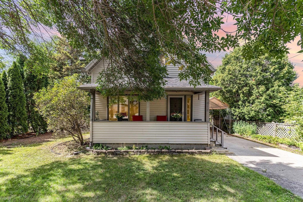 812 E Grove St, Midland, MI 48640 - photo 1