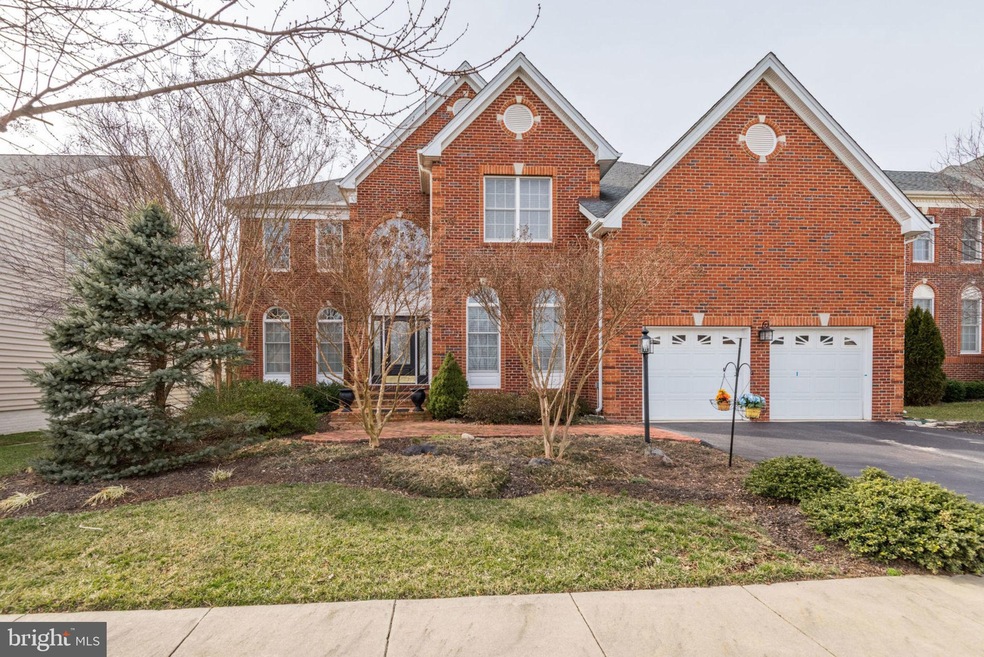 25323 Justice Dr, Chantilly, VA 20152 - photo 1