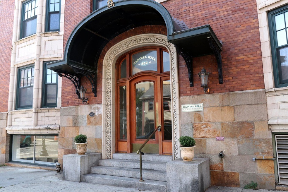 352 State St unit 5A, Albany, NY 12210 - photo 1