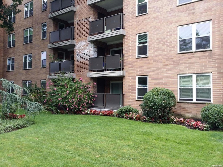 360 Central Ave unit 409, Lawrence, NY 11559 - photo 1