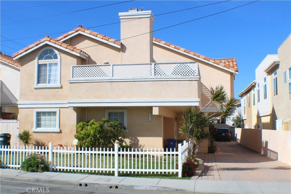 2517 Rockefeller Ln unit B, Redondo Beach, CA 90278 - photo 1