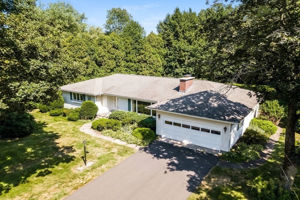 41 Wilkin Dr, Longmeadow, MA 01106 - photo 1