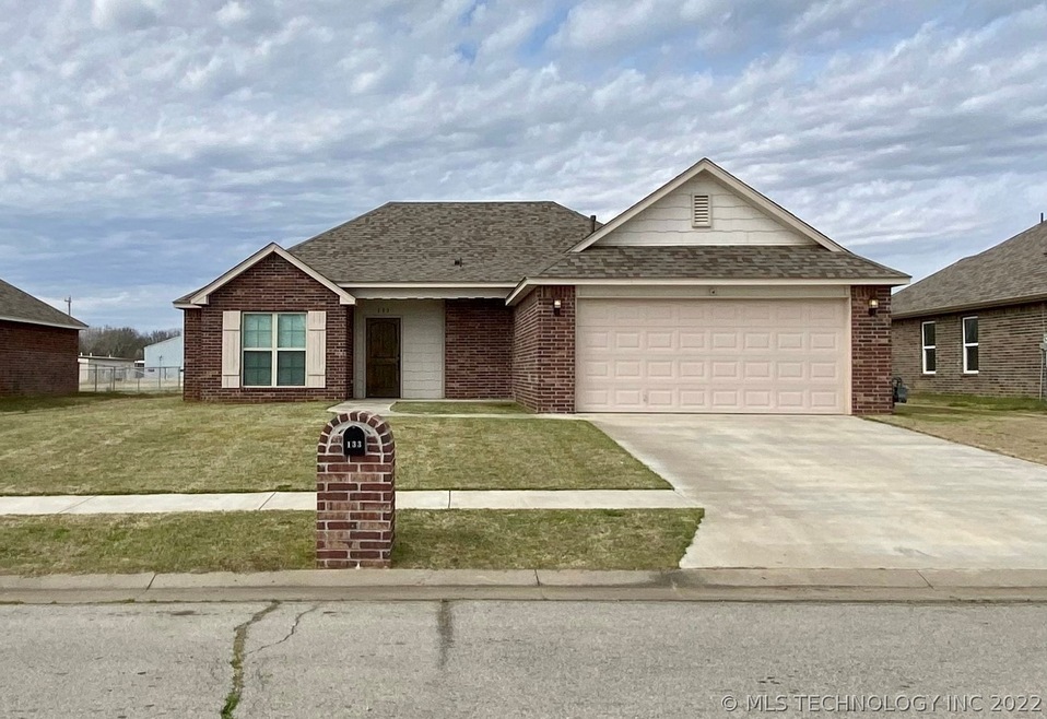 133 W 135th Place N, Skiatook, OK 74070 - photo 1