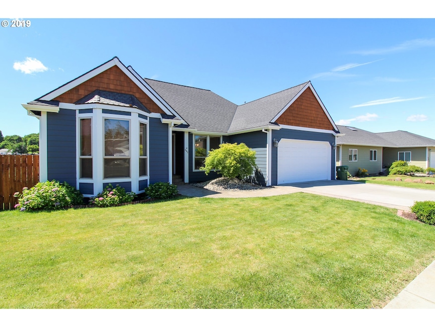 495 E Knoll Dr, the Dalles, OR 97058 - photo 1