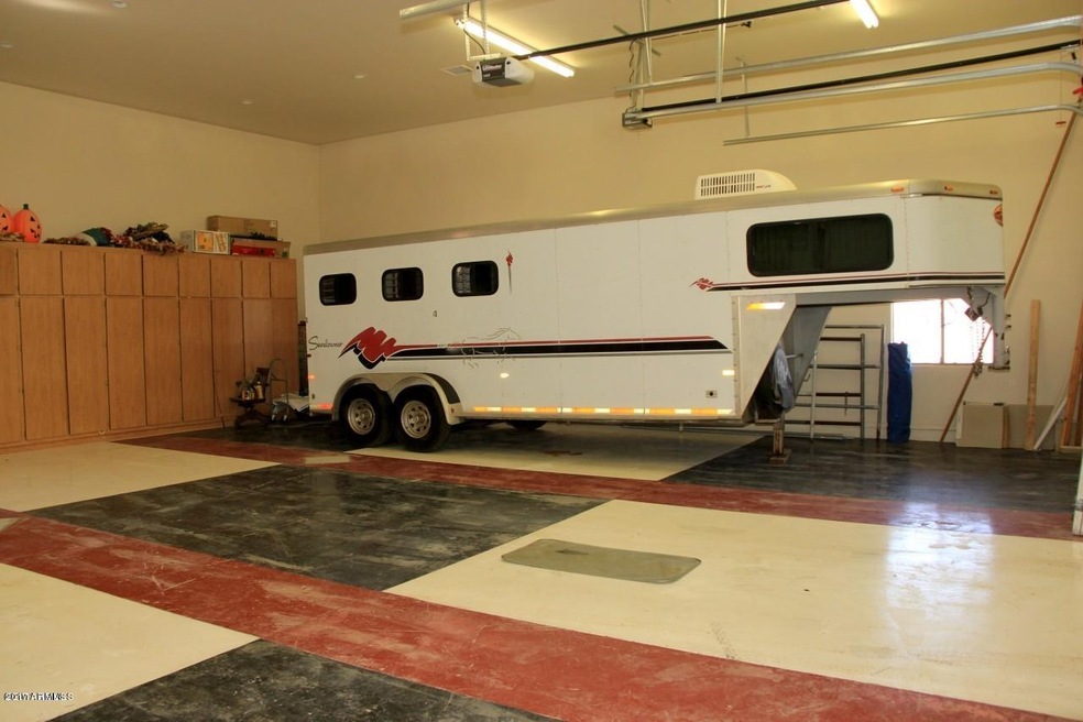 Huge garage/shop