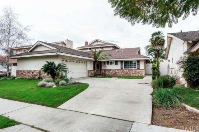 Beautiful traditional home in a wonderful neighbor