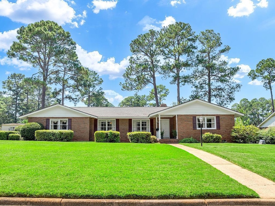 2001 Robinhood Rd, Albany, GA 31707 - photo 1