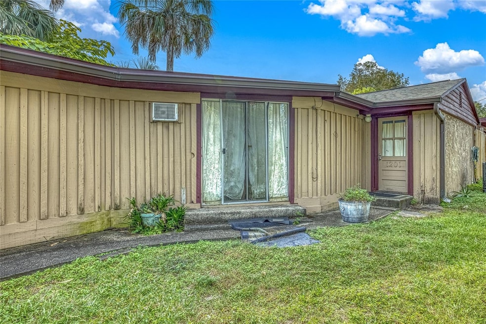 For Sale $200,000 • Co-Listing Agent