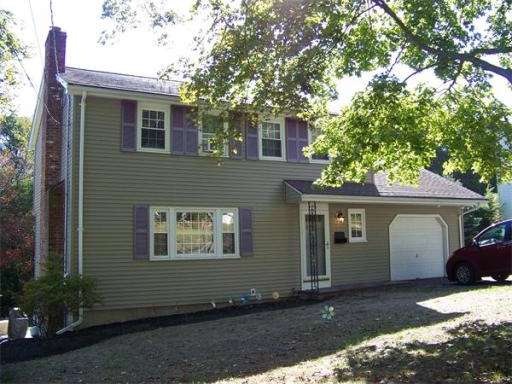 36 Pilgrim Rd, Braintree, MA 02184 - photo 1