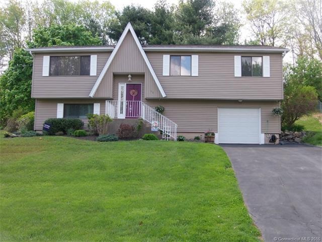 98 Crestwood Drive Front of the House