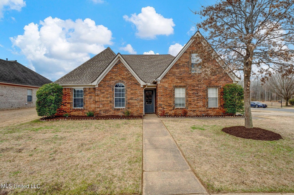 7279 Maple Grove Drive