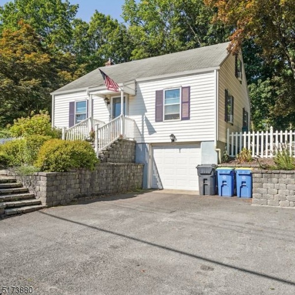 2 Lee Place, Basking Ridge, NJ 07920 - photo 1