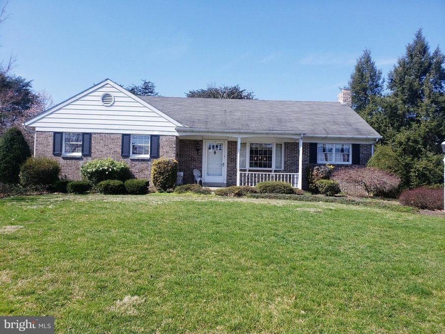 180 Lorane Rd, Reading, PA 19606 - photo 1