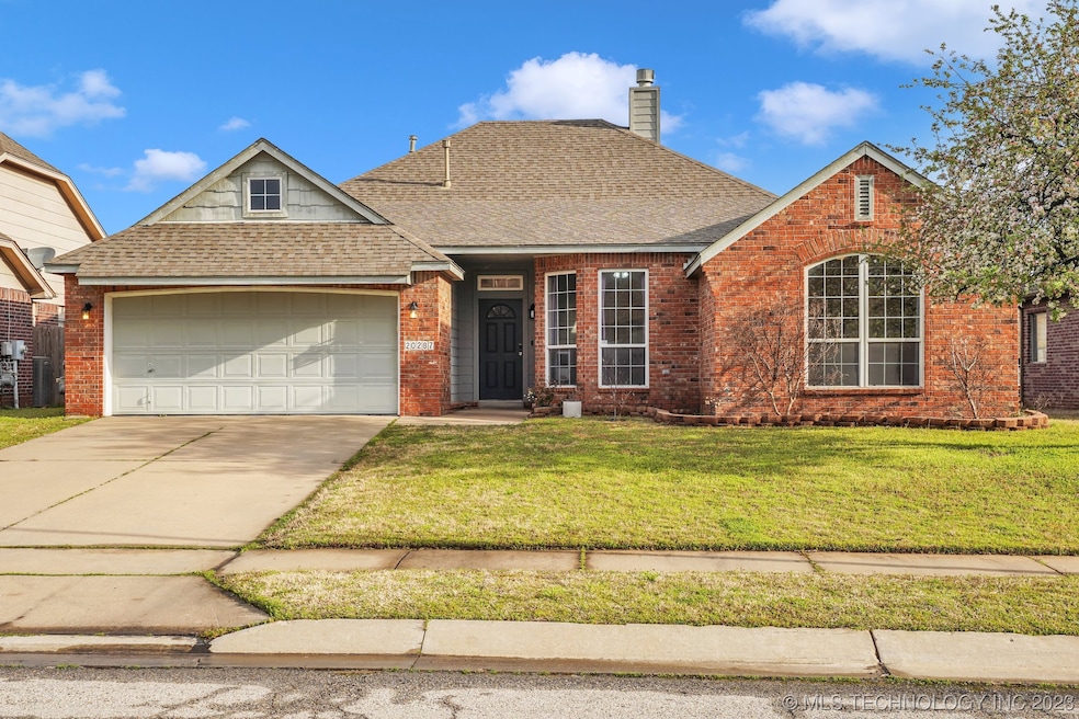 20287 E 32nd Place S, Broken Arrow, OK 74014 - photo 1