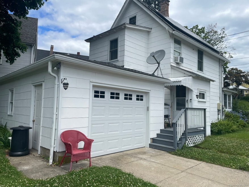 68 Church St, Branford, CT 06405 - photo 1