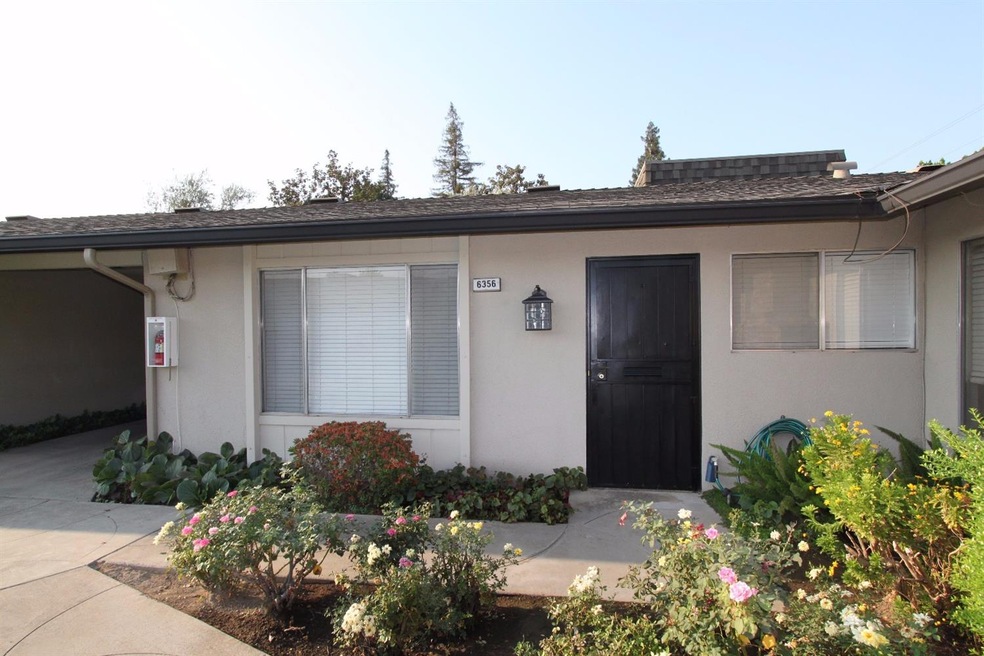 Front of unit in court yard.