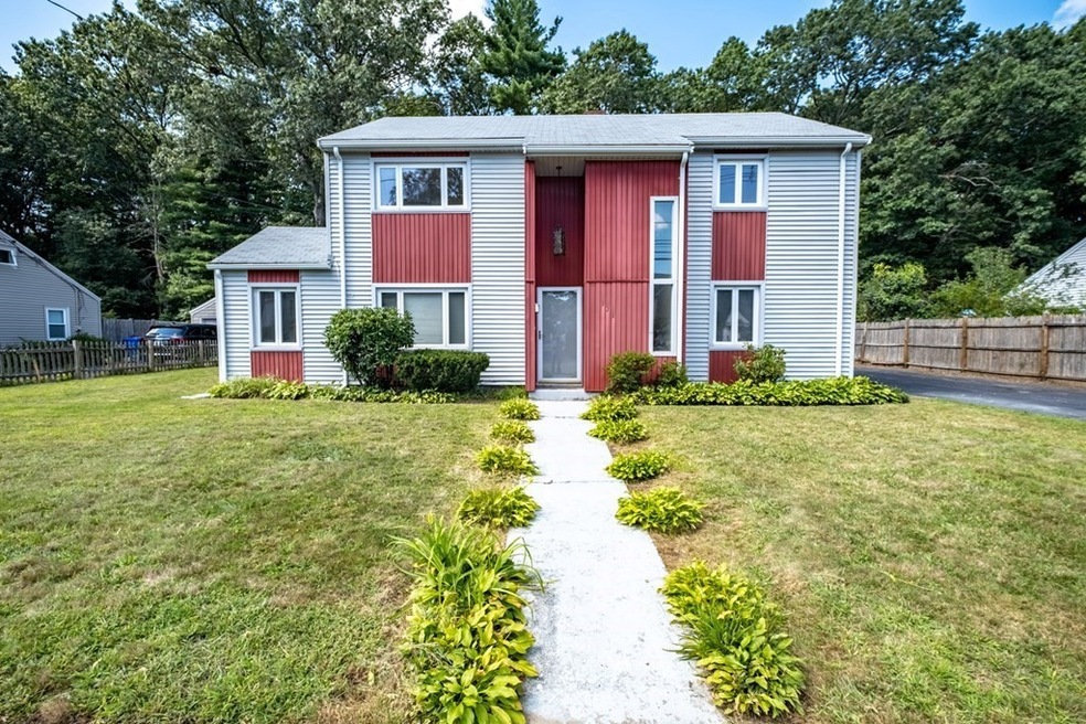 171 Wiswall Rd, Newton Center, MA 02459 - photo 1