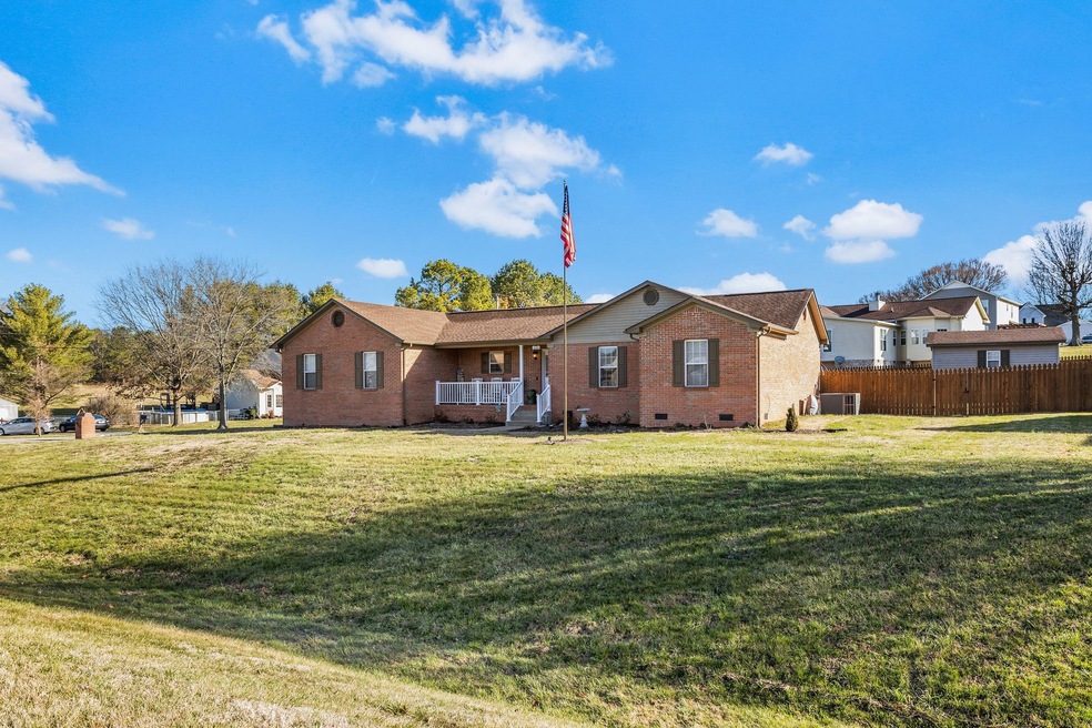 410 Forrest Dr, Columbia, TN 38401 - photo 1