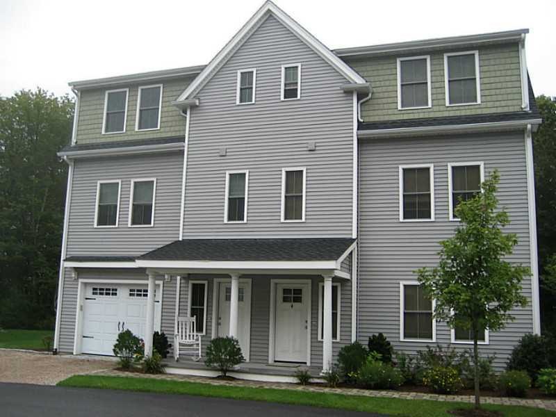 12 Park Ave unit 4, Narragansett, RI 02882 - photo 1
