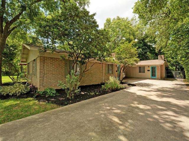 Walk to Minimax/Deli.  Mostly Brick Duplex with re
